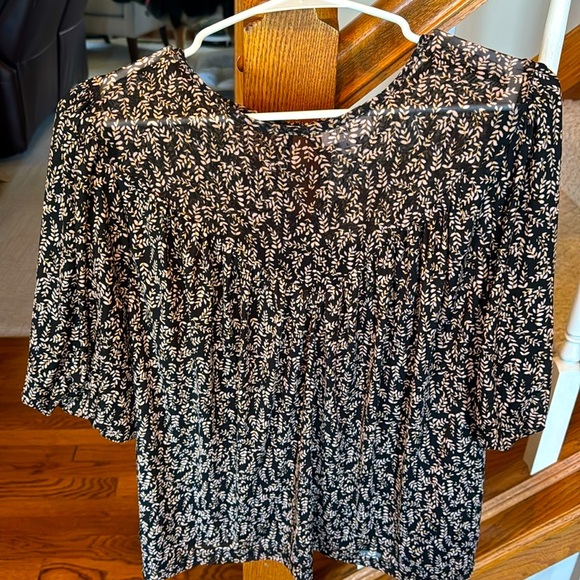 EverEve Blouse size large - Picture 1 of 10